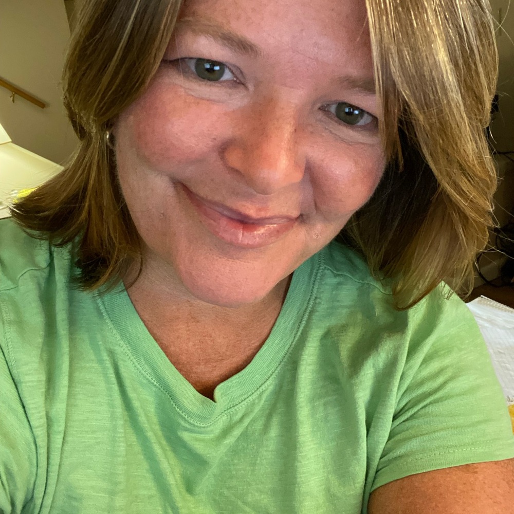 Meet your Posher, Marianne